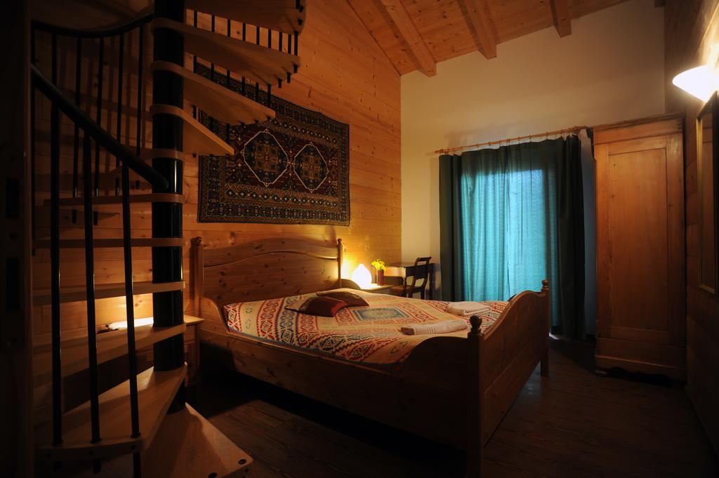 Eco Hotel Locanda Del Giglio Roveredo Capriasca Room photo